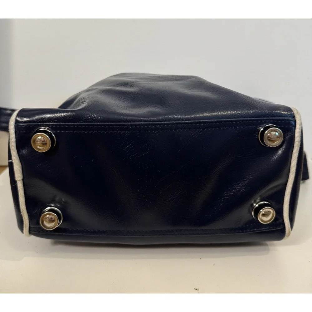 Fred Perry Navy White Flight Bag Crossbody Messenger Laurel Wreath Retro Y2K